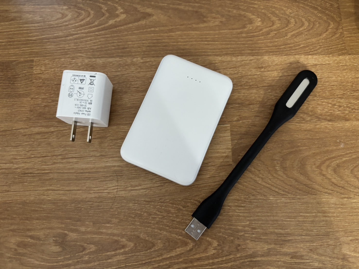 ブラックライト,100均