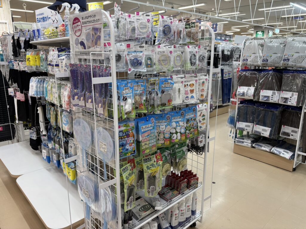 オニヤンマくん,100均