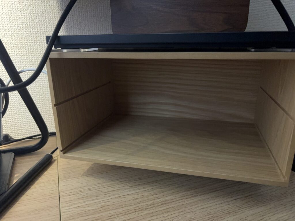 テレビ転倒防止,100均