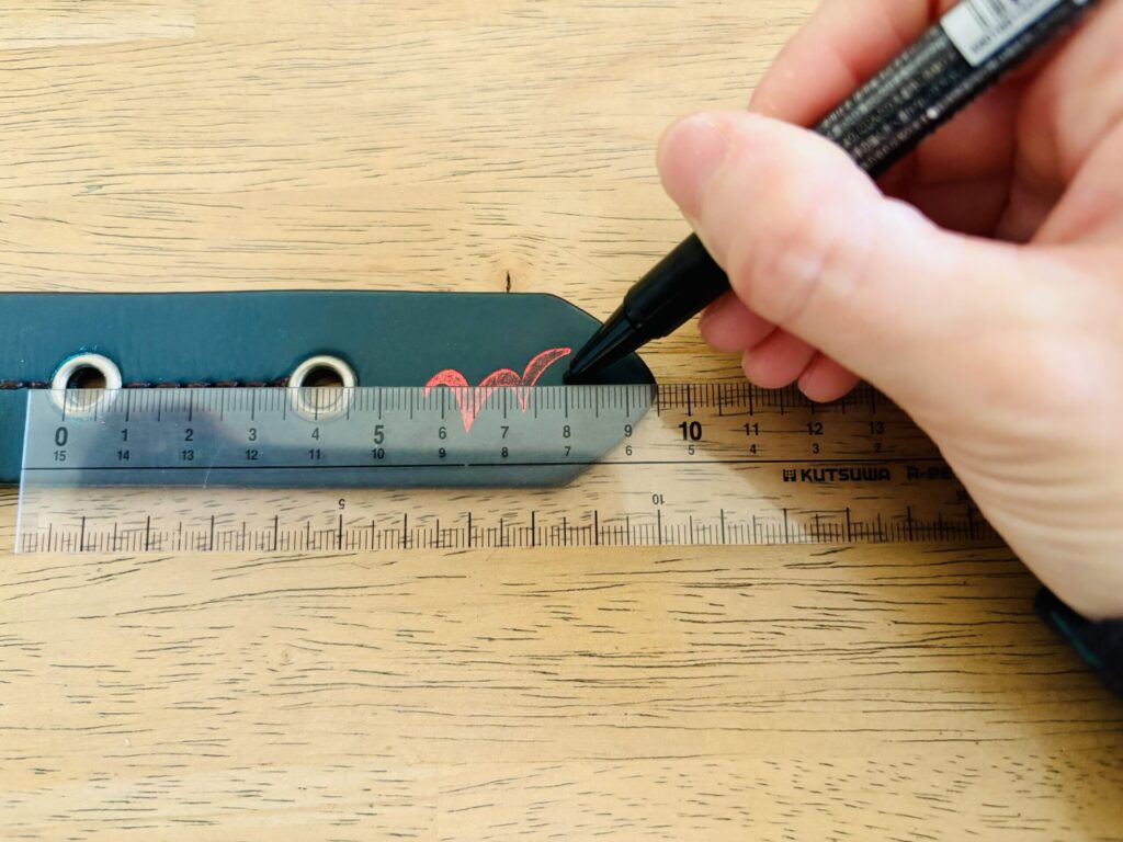 100均,ベルト穴開け,ダイソー