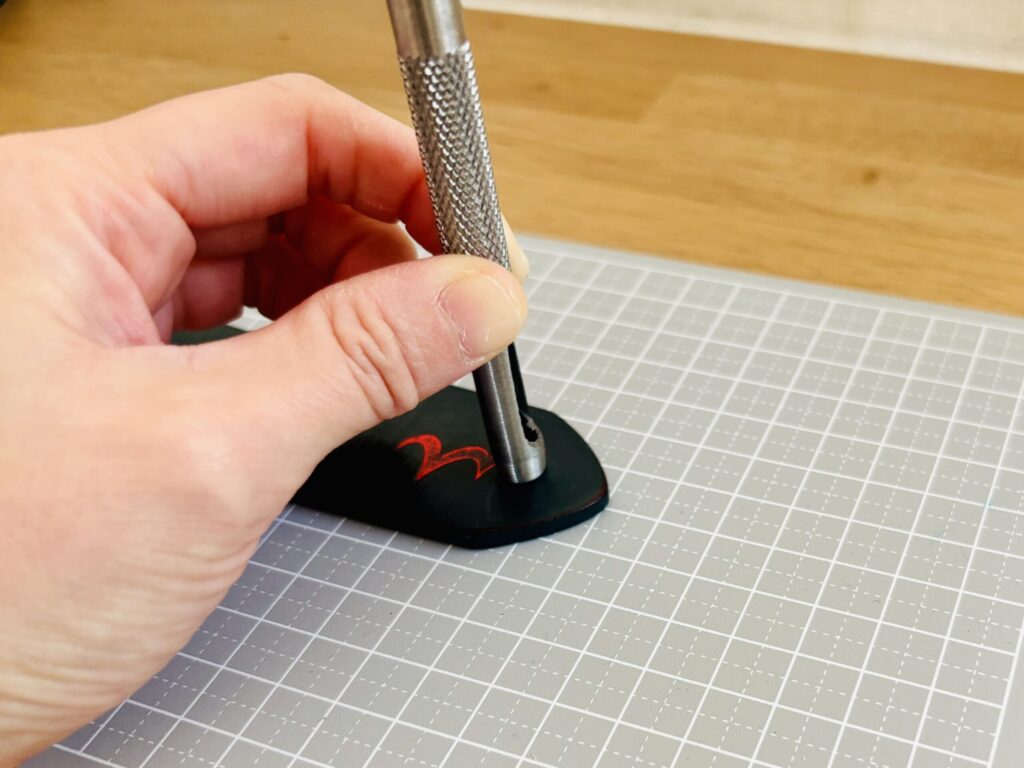 100均,ベルト穴開け,ダイソー