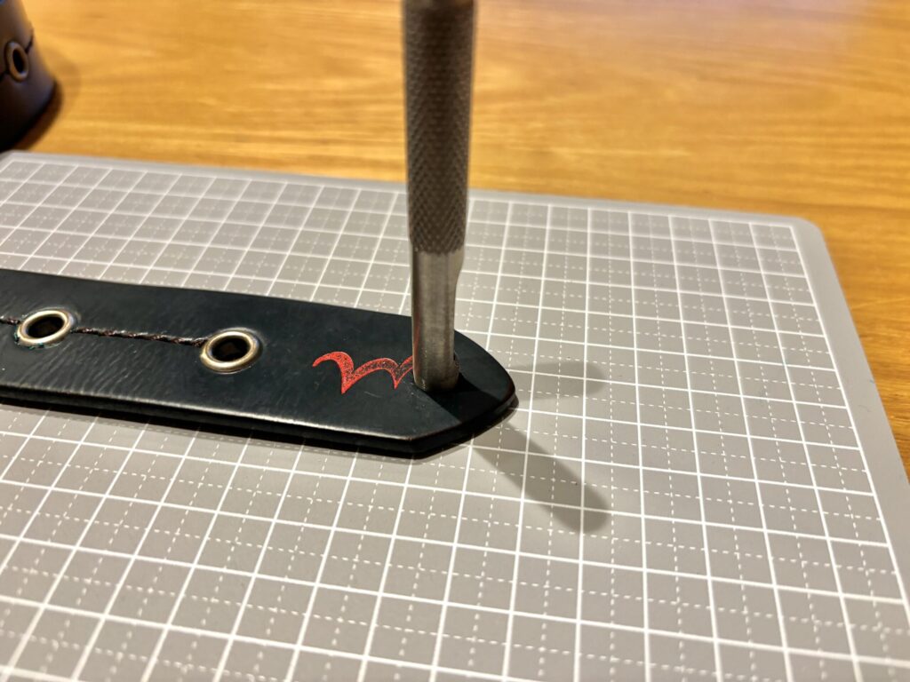 100均,ベルト穴開け,ダイソー