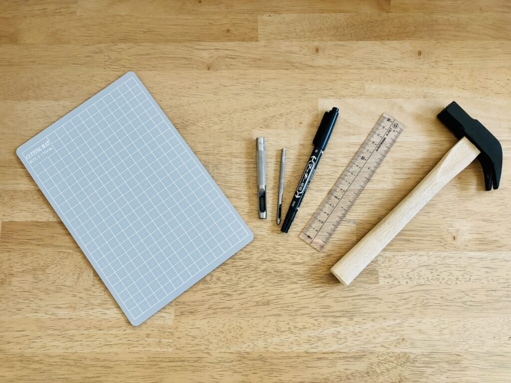 100均,ベルト穴開け,ダイソー