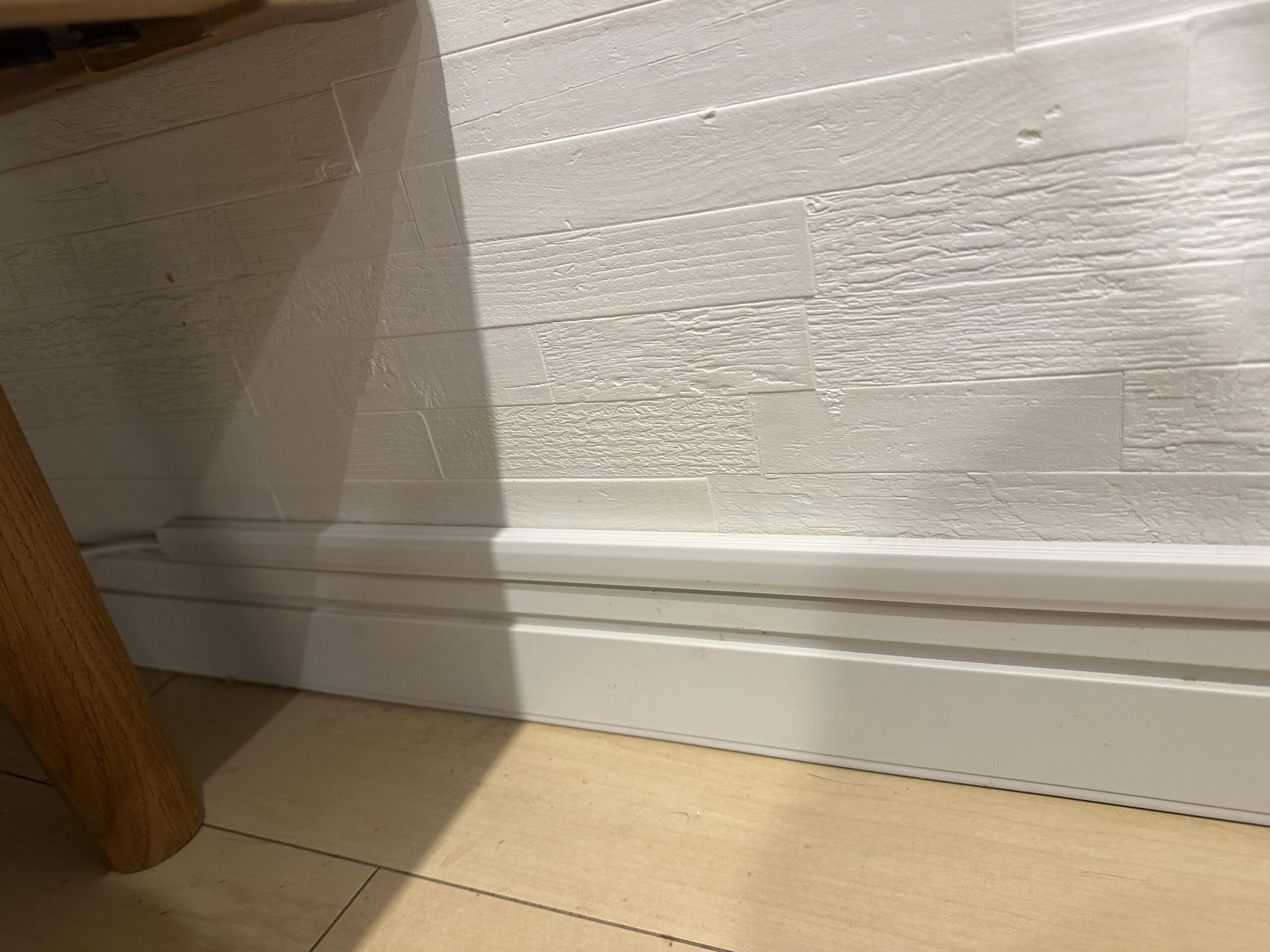 100均,配線カバー