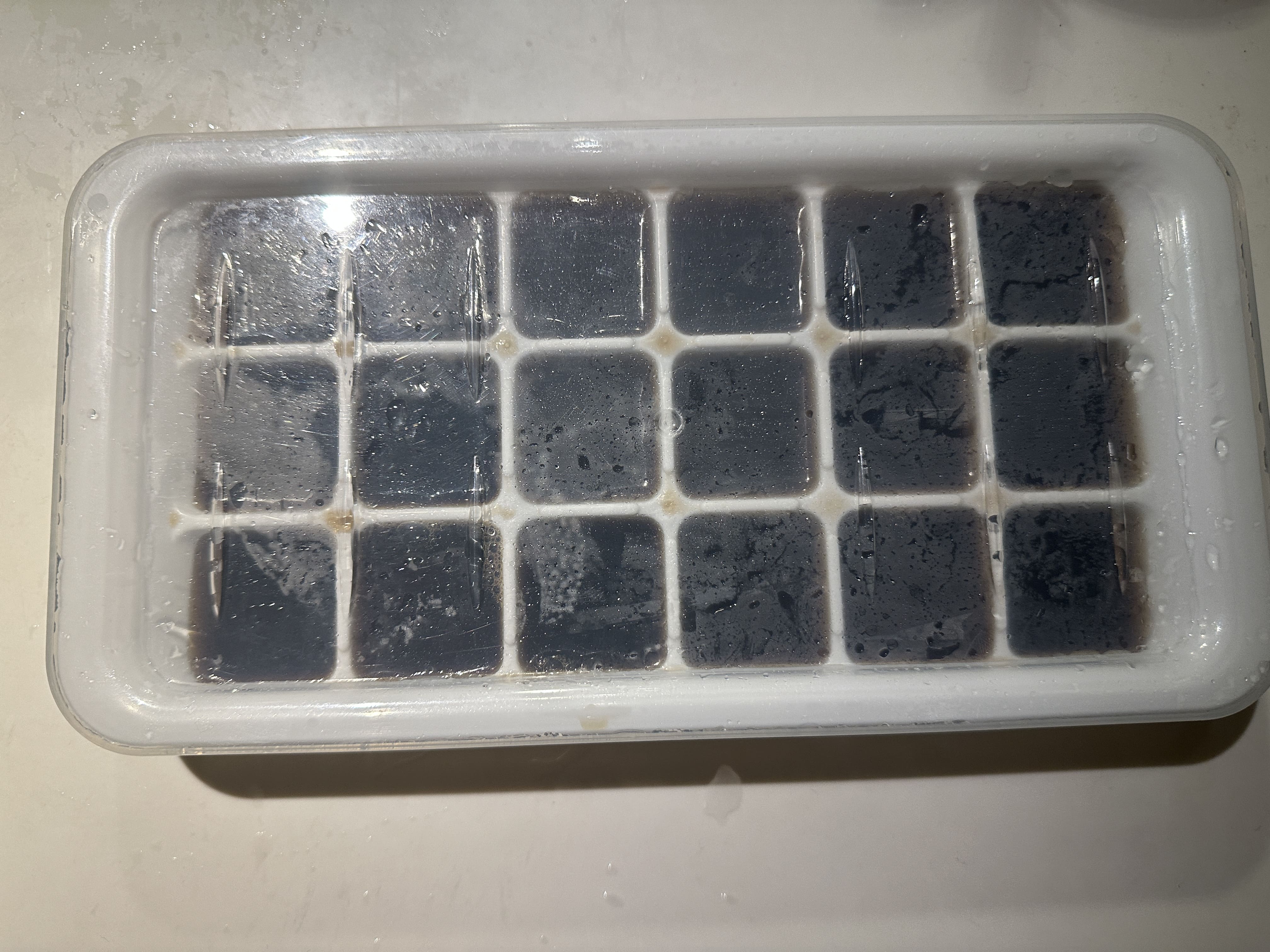 100均,製氷皿